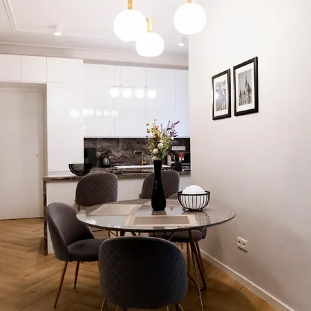 Apartman Premium 110 Sqm In The Historical Center