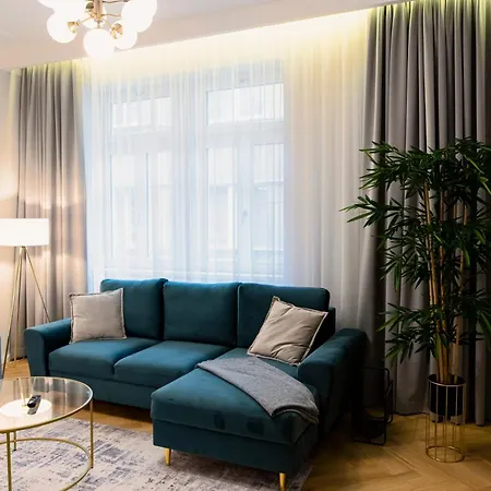 דירה Premium 110 Sqm In The Historical Center ברטיסלאבה