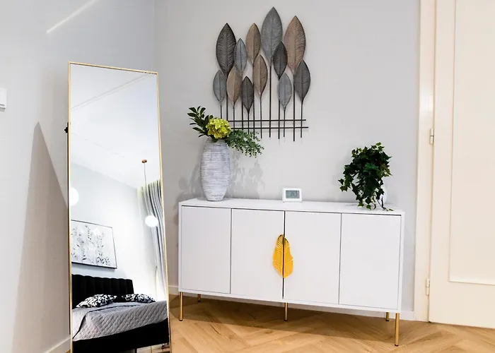 דירה Premium 110 Sqm In The Historical Center ברטיסלאבה
